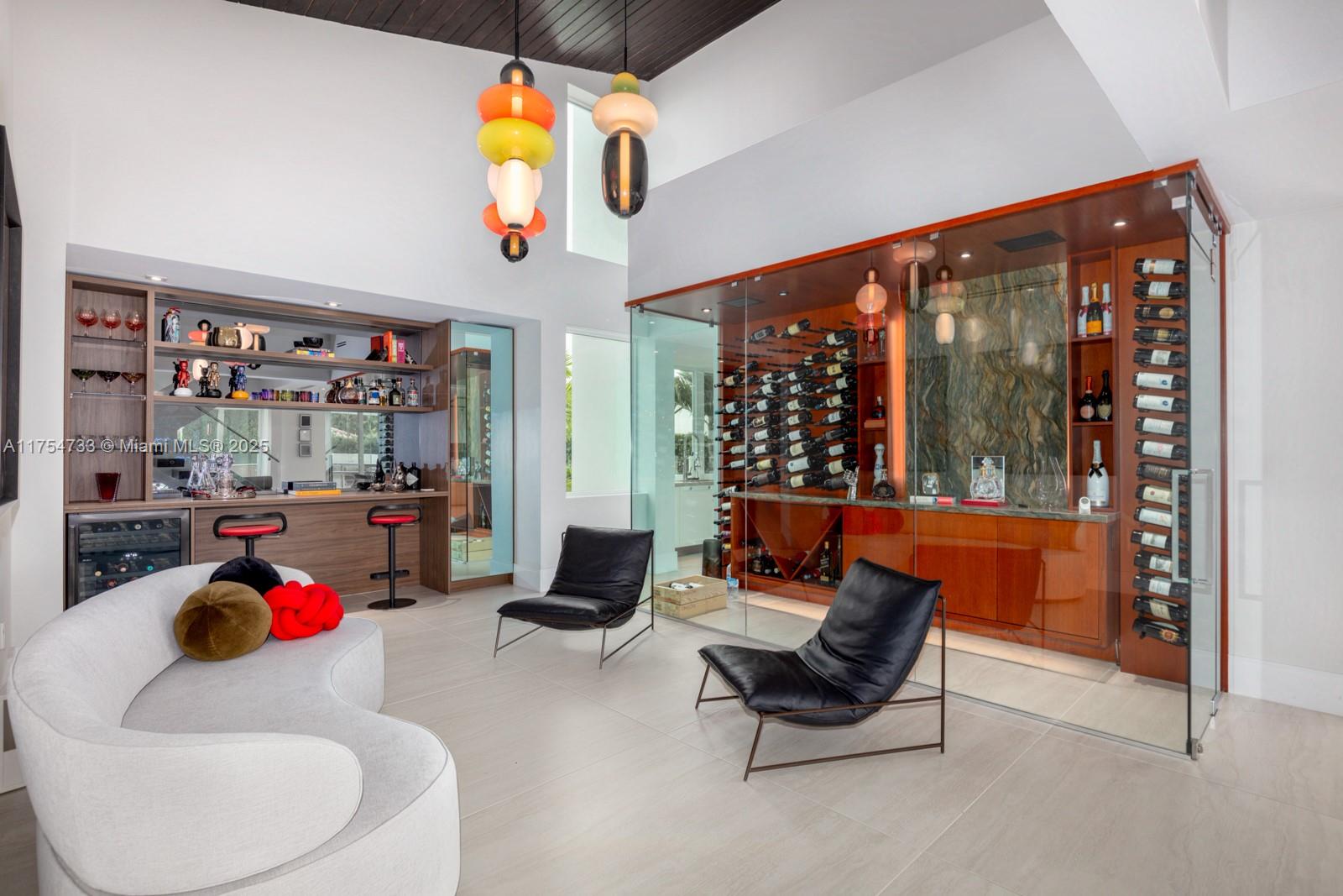 SUNRISE HARBOUR REV PL - Residential