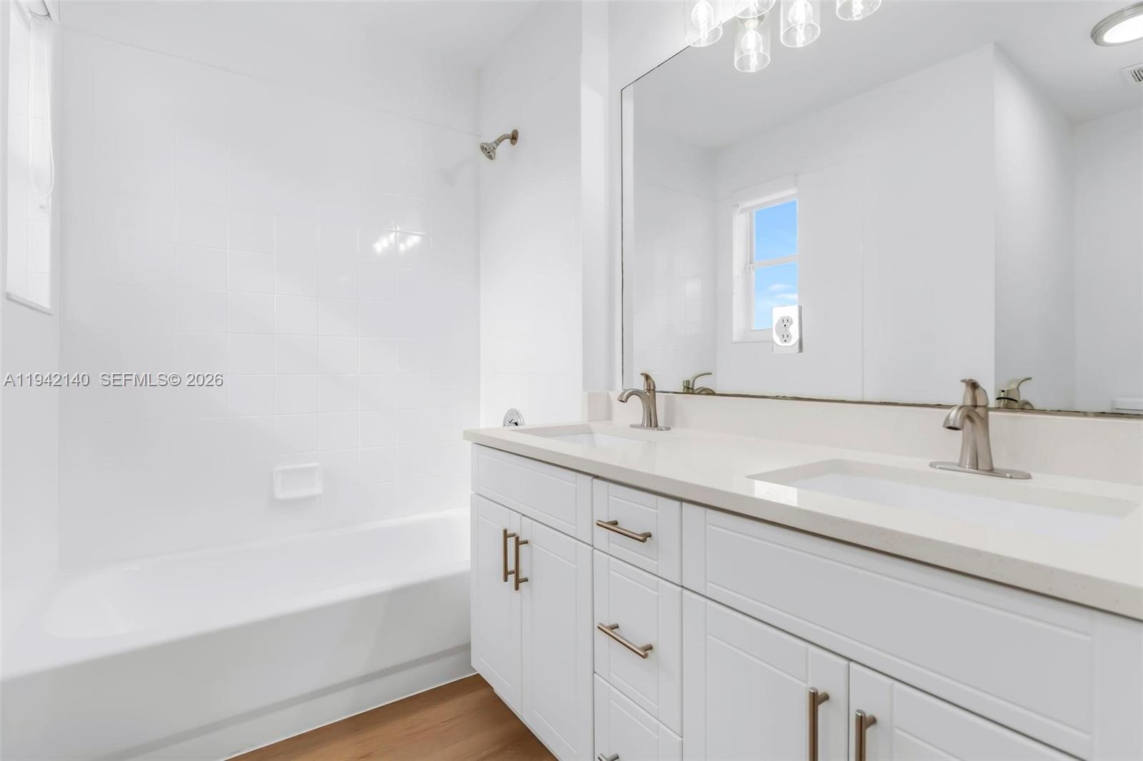 SILVER LAKES PHASE III RE - Residential