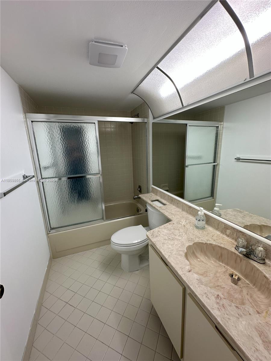 EASTWINDS AT CROSSWINDS C - Residential Lease