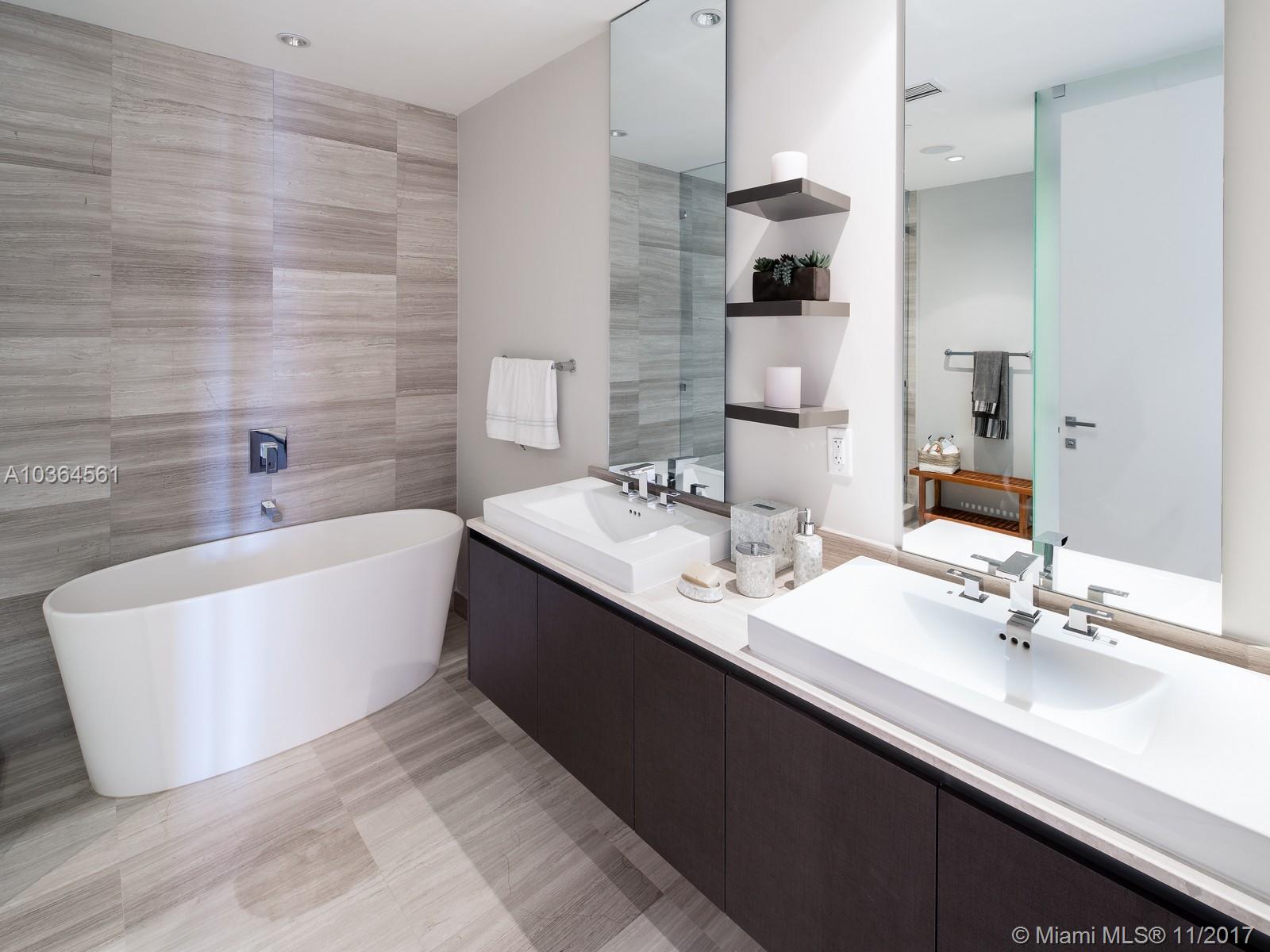 Echo Aventura - Residential Lease