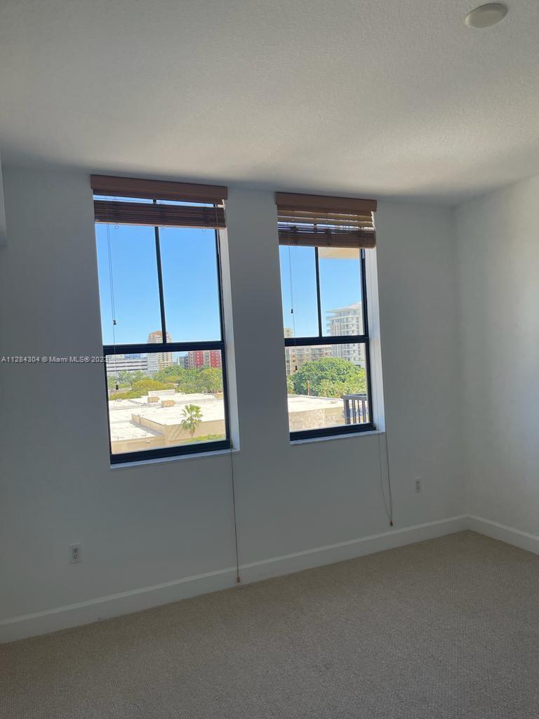 55 MERRICK CONDO - Residential Lease