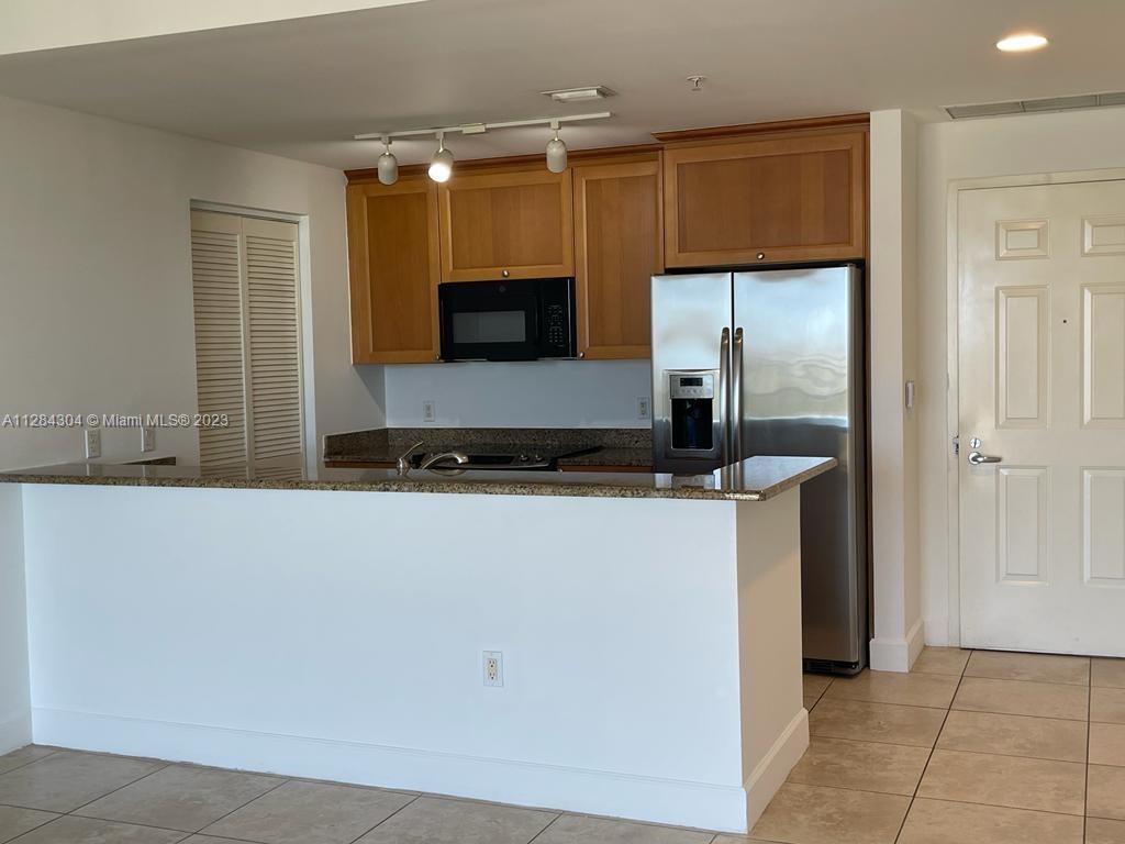 55 MERRICK CONDO - Residential Lease