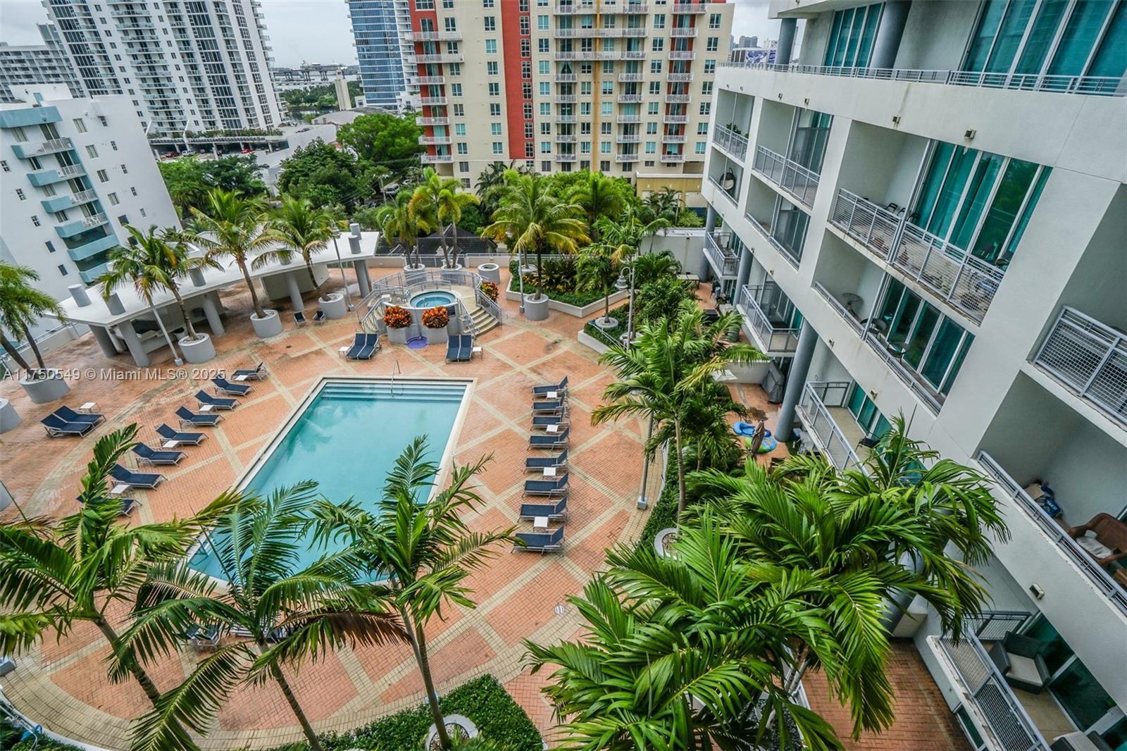 Property for Sale at 350 Ne 24th St 903, Miami, Broward County, Florida - Bedrooms: 1 
Bathrooms: 1  - $350,000