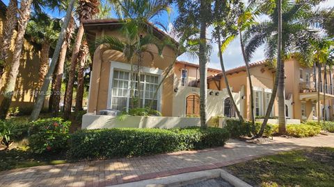 Photo of 839 SW 147th Ter #5, Pembroke Pines, FL 33027 (MLS # A11945777)