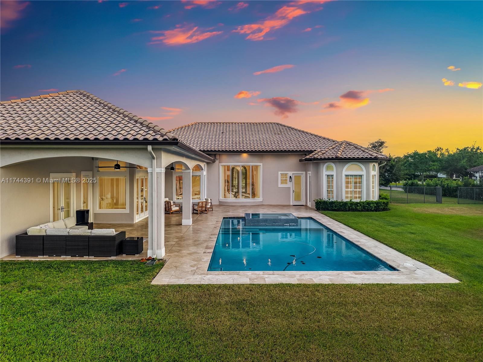 14443 S Jockey Cir S