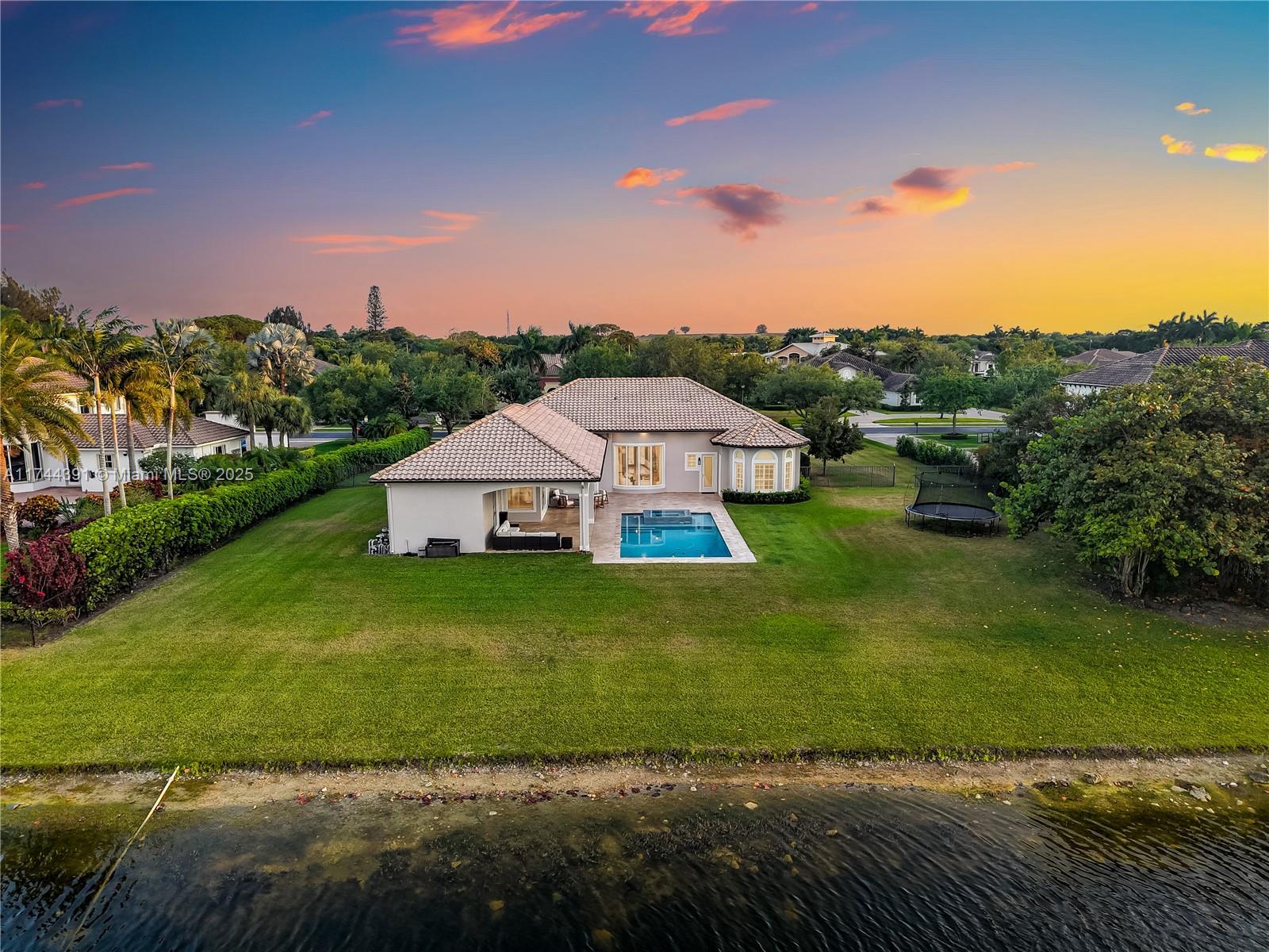 14443 S Jockey Cir S