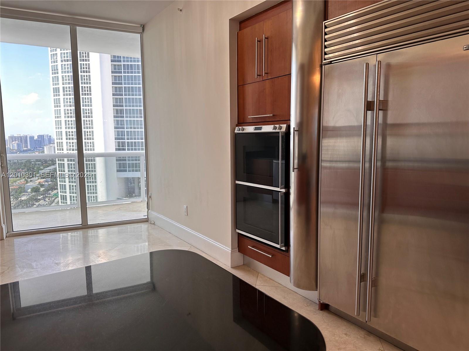 18101 Collins Ave 3602