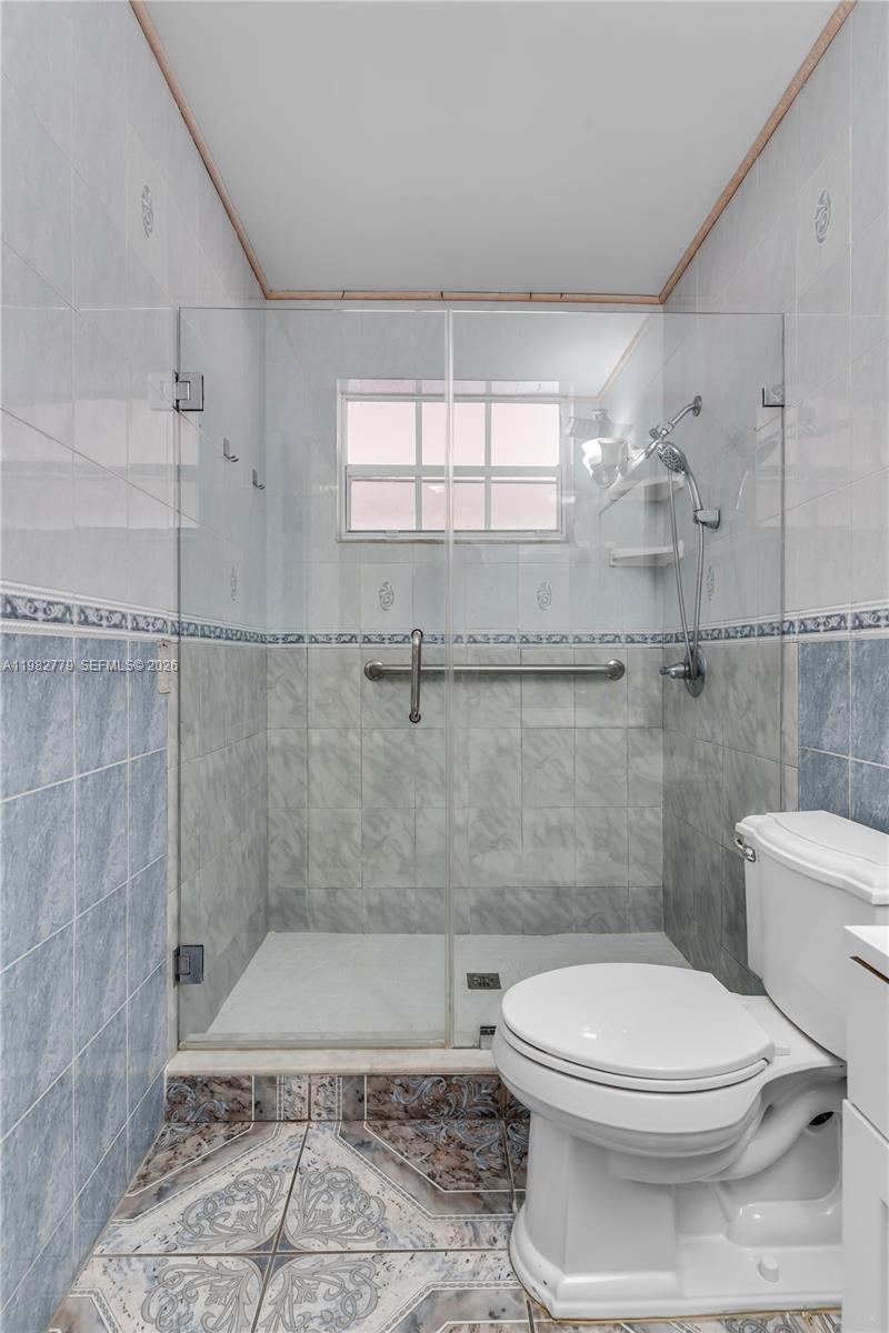 JAI-ALAI HEIGHTS - Residential