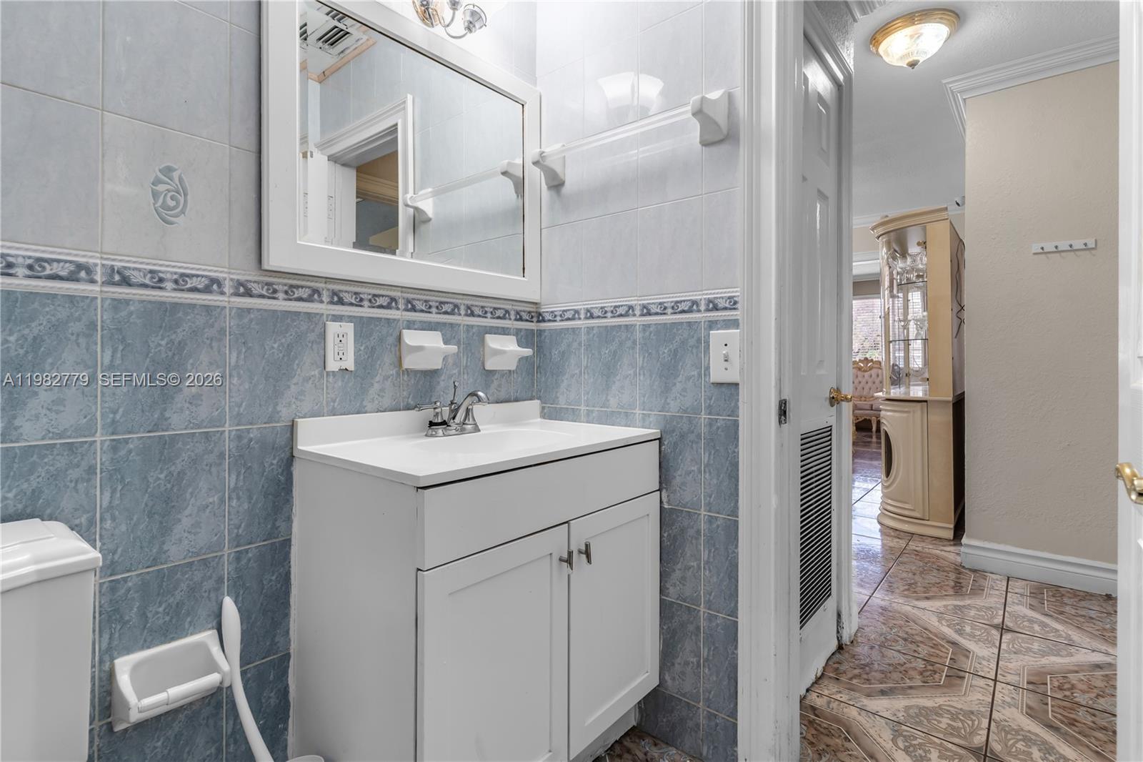 JAI-ALAI HEIGHTS - Residential