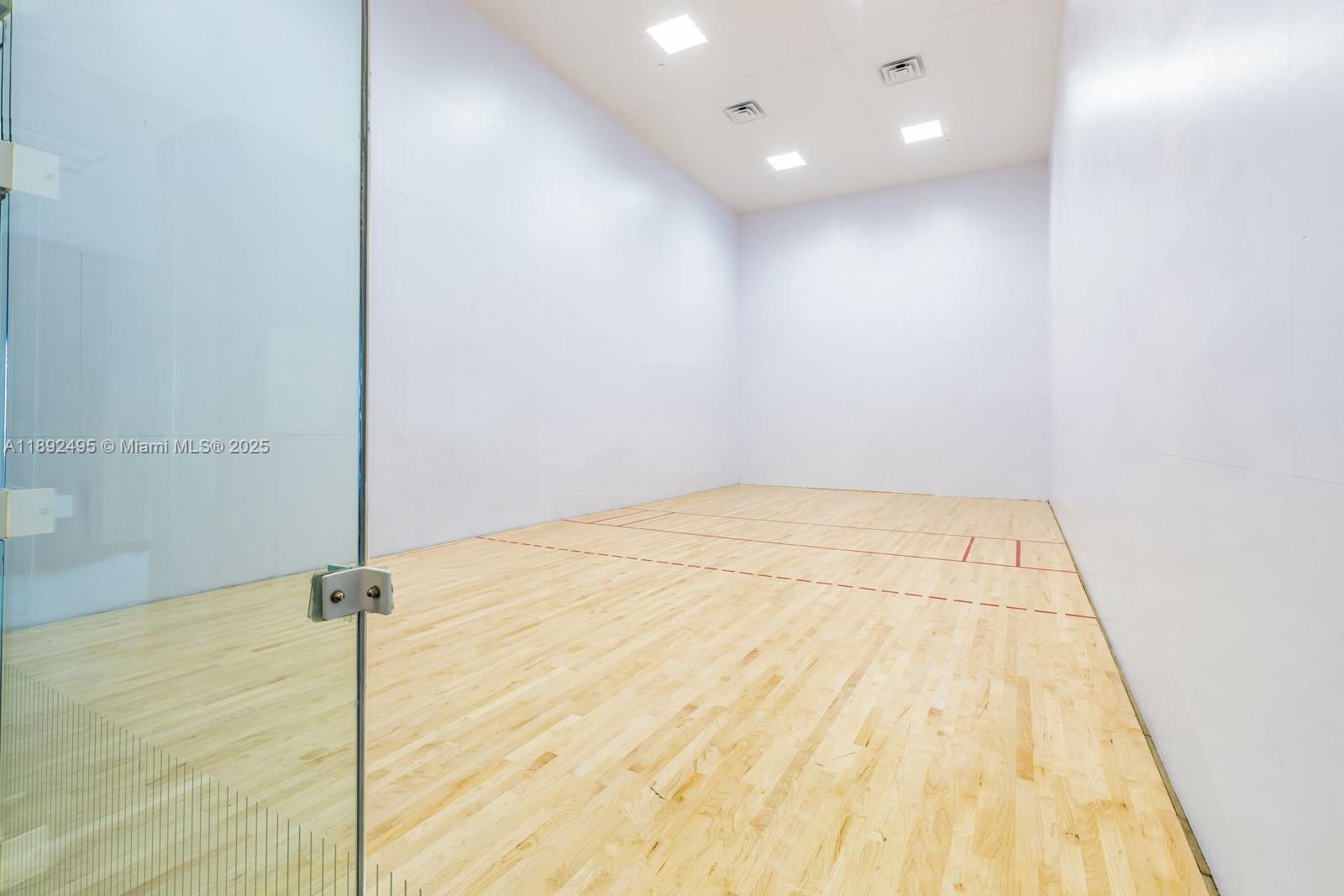 AKOYA CONDO - Residential Lease