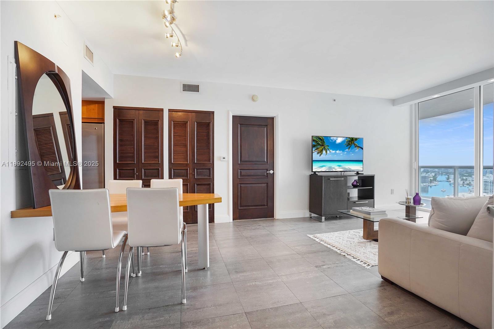 AKOYA CONDO - Residential Lease
