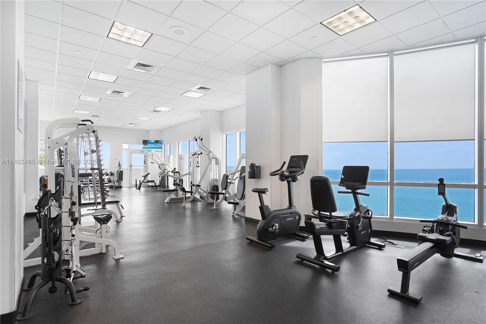 AKOYA CONDO - Residential Lease