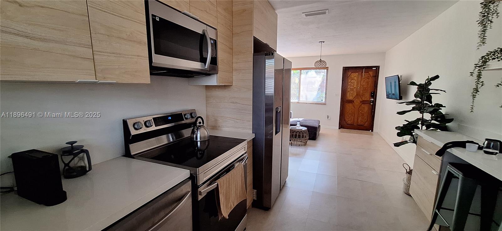 This bright and modern home features a beautifully updated kitchen, and stainless steal appliances. Unit is furnished with tile flooring throughout. Enjoy the convenience of an IN-UNIT shared WASHER AND DRYER. Offers a spacious and gated front yard, with ample parking. Located across the street of West Miami Middle School. Near CORAL WAY & PALMETTO EXPRESSWAY, with fast access to shopping, dining, and major transit. NO HOA – FAST APPROVALS! MOVE-IN READY.