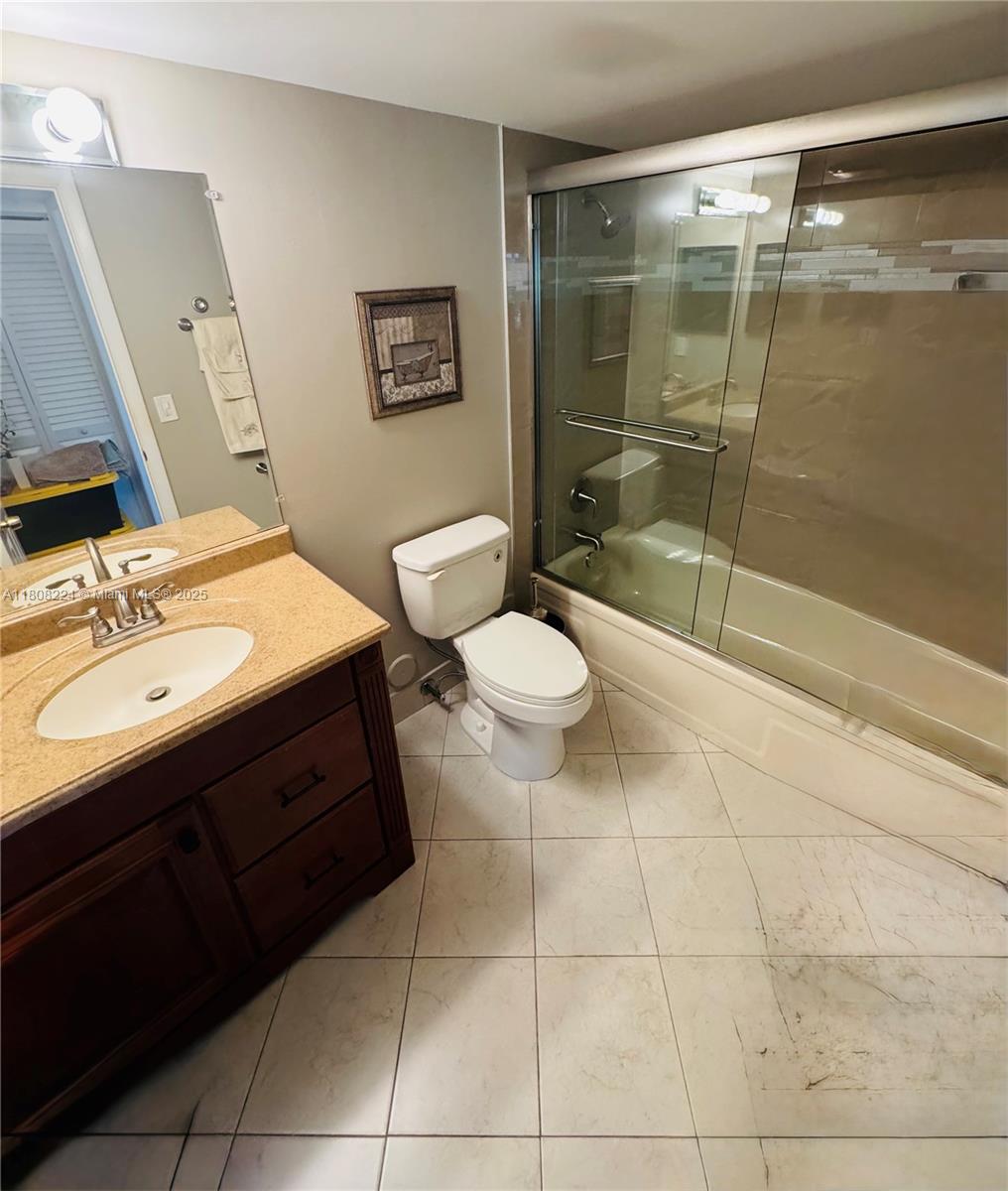 HUNTINGTON LAKES SEC ONE - Residential