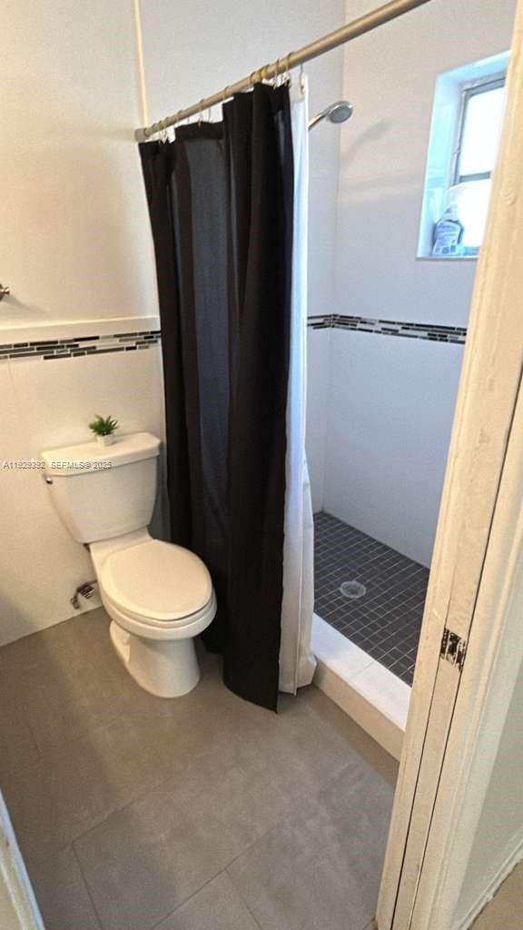 VILLAGE HOMES & CONDOS AT - Residential Lease