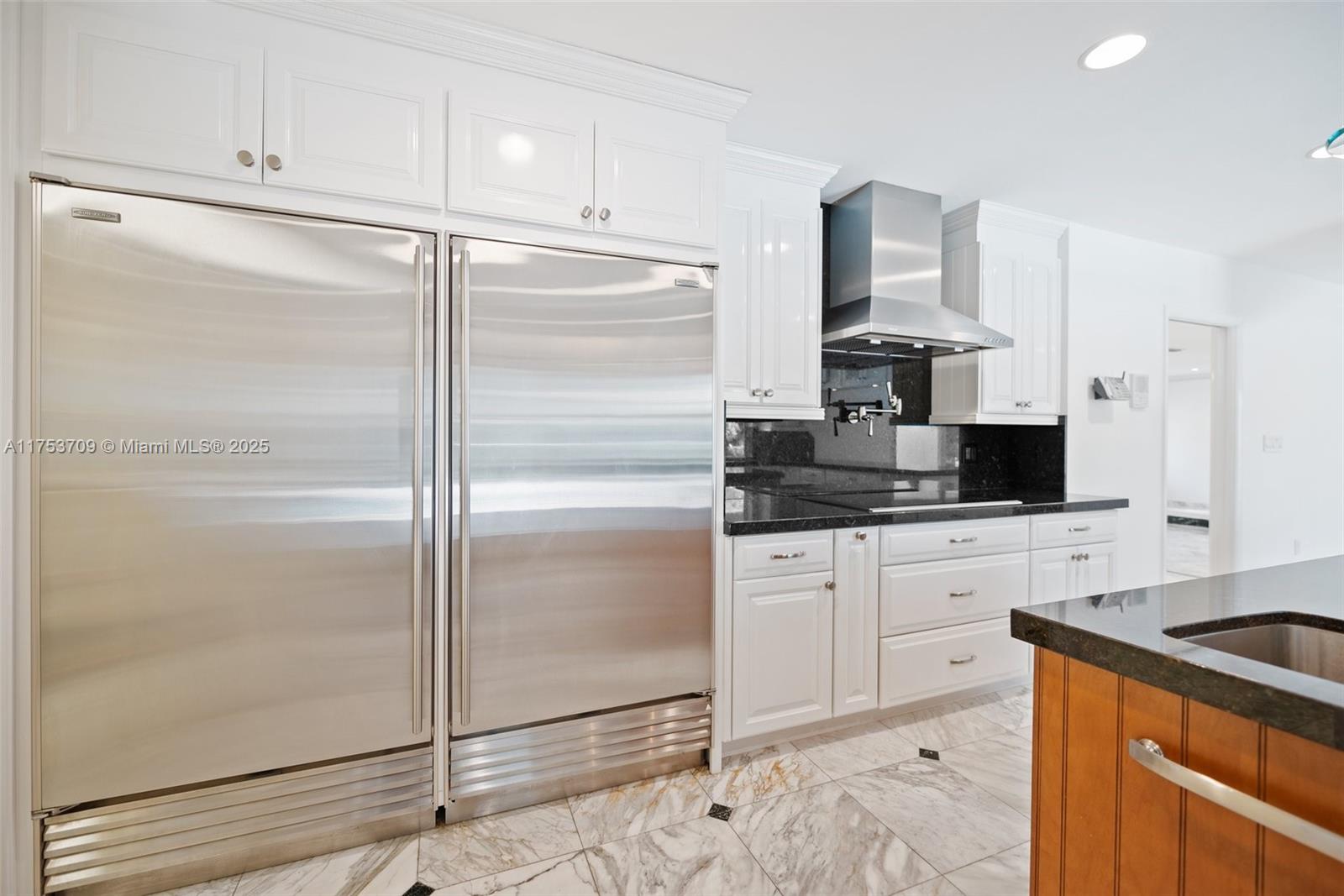 JANEMARY ESTATES - Residential