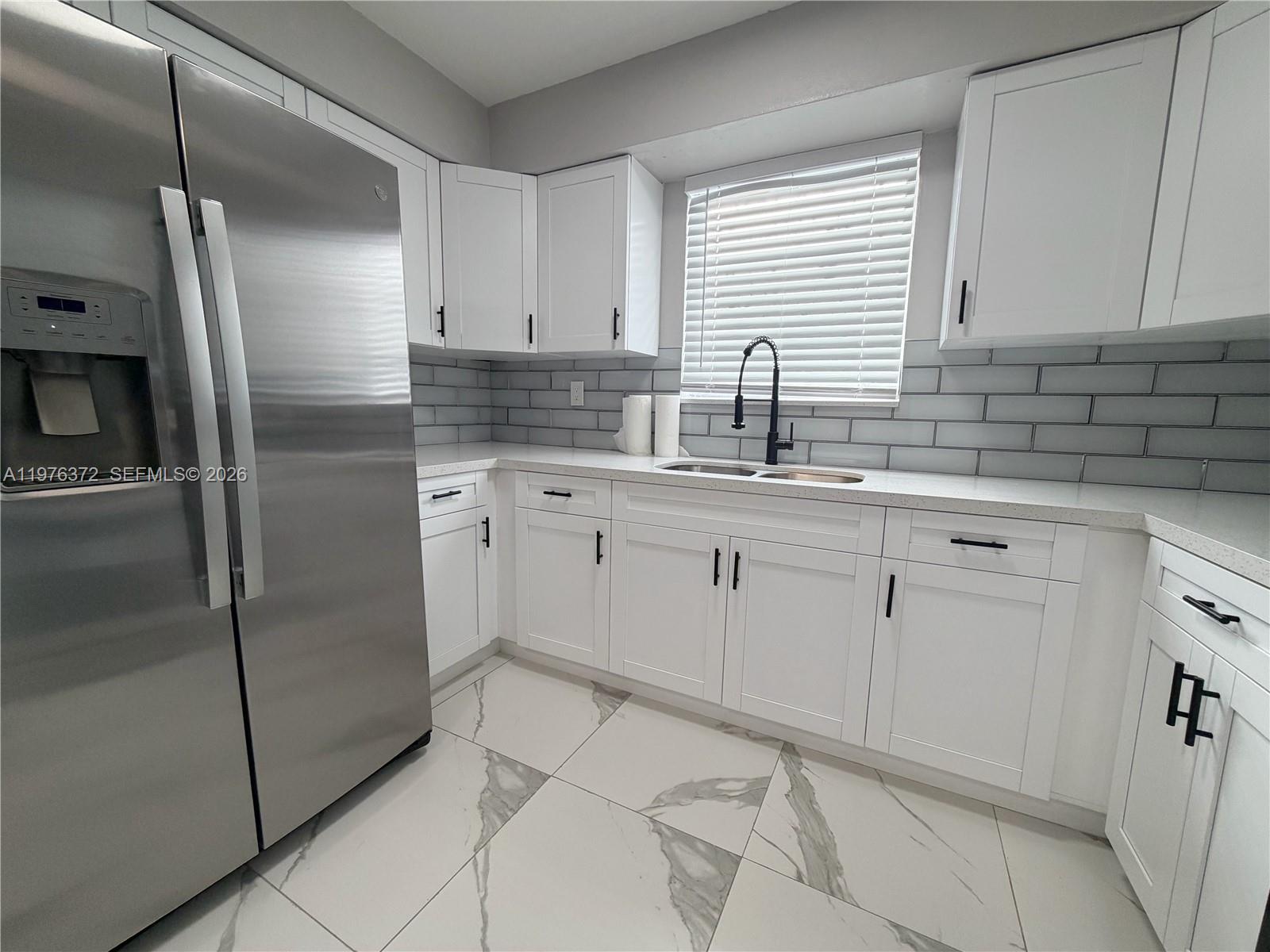 HIALEAH 6TH ADDN - Residential Lease