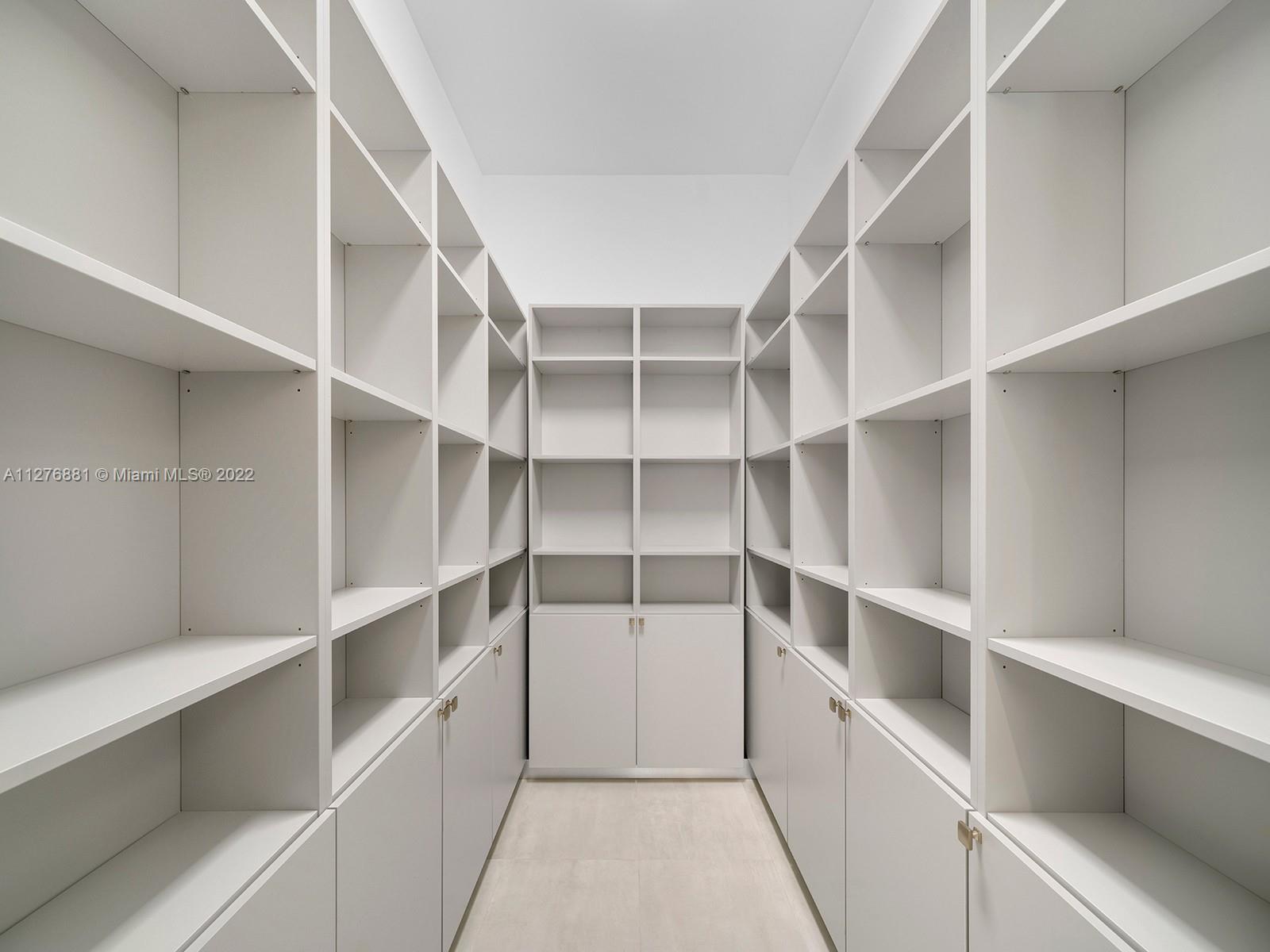 COCONUT PALM ESTATES - Residential