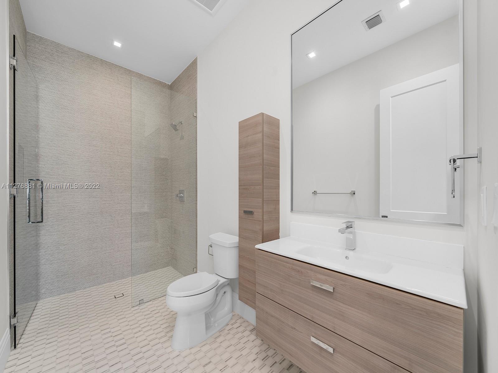 COCONUT PALM ESTATES - Residential