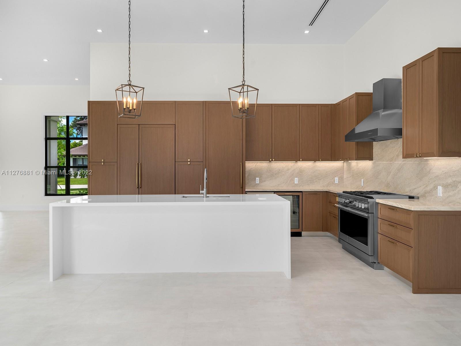 COCONUT PALM ESTATES - Residential