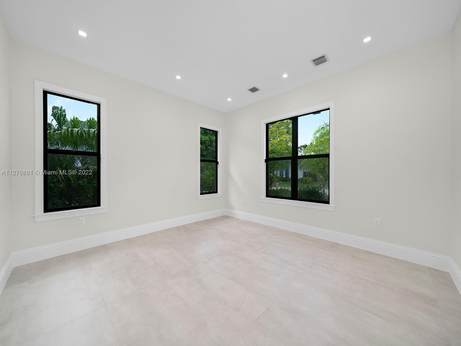 COCONUT PALM ESTATES - Residential