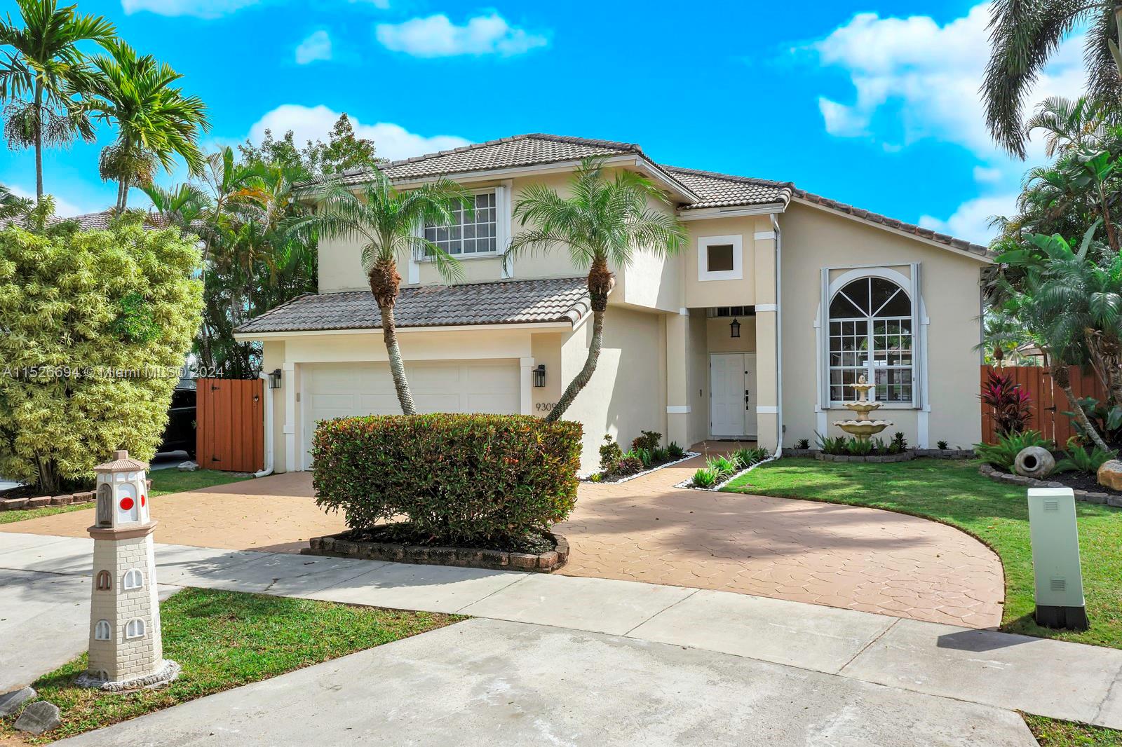 FOREST LAKES ESTATES SEC - Residential
