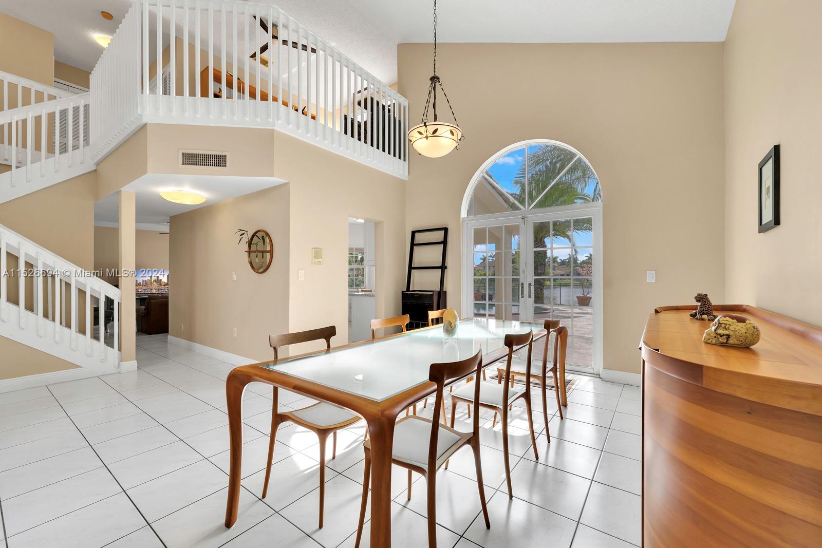 FOREST LAKES ESTATES SEC - Residential