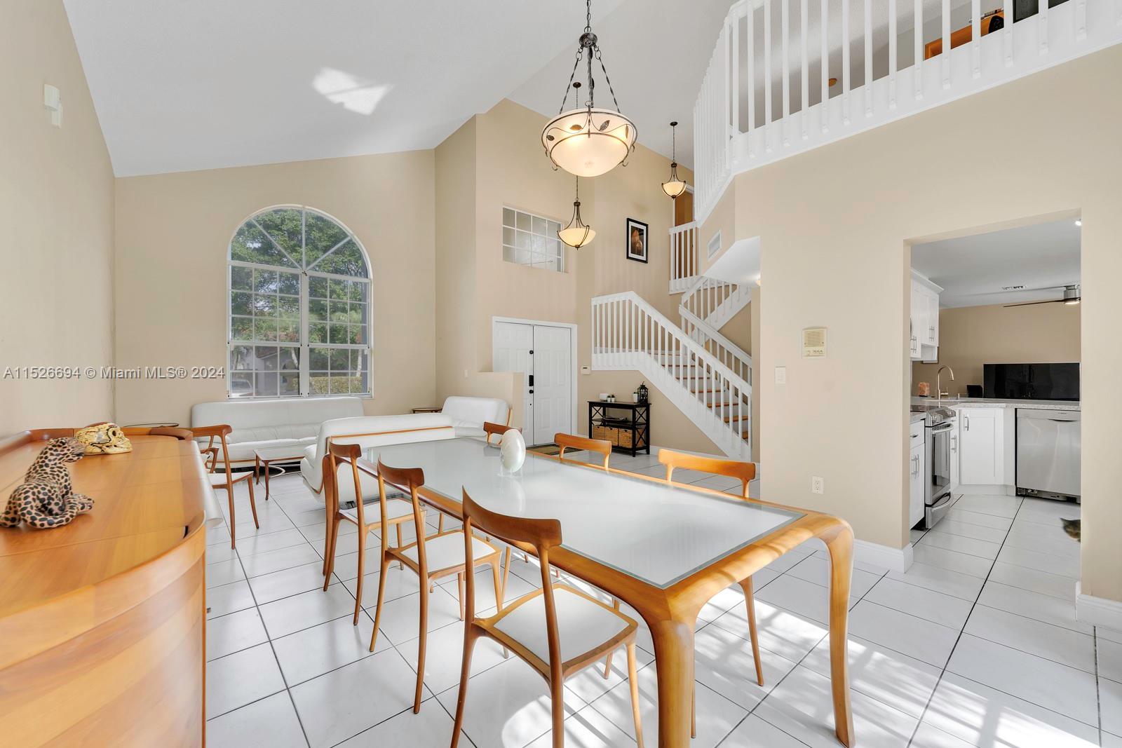 FOREST LAKES ESTATES SEC - Residential