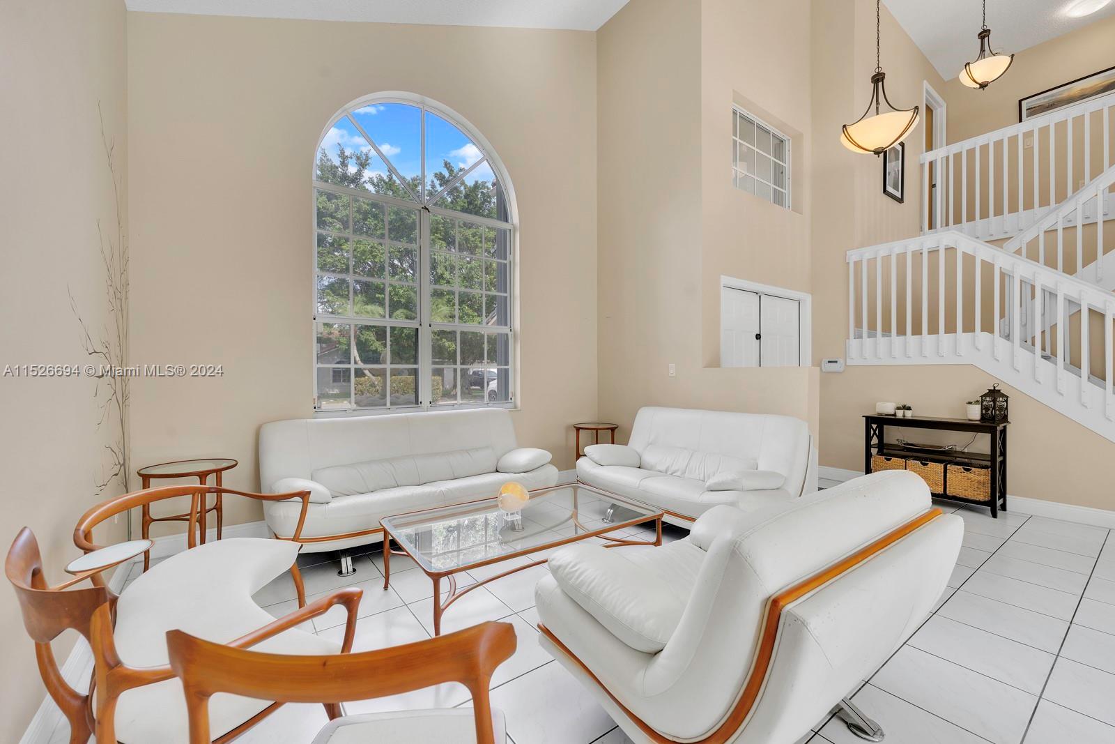 FOREST LAKES ESTATES SEC - Residential