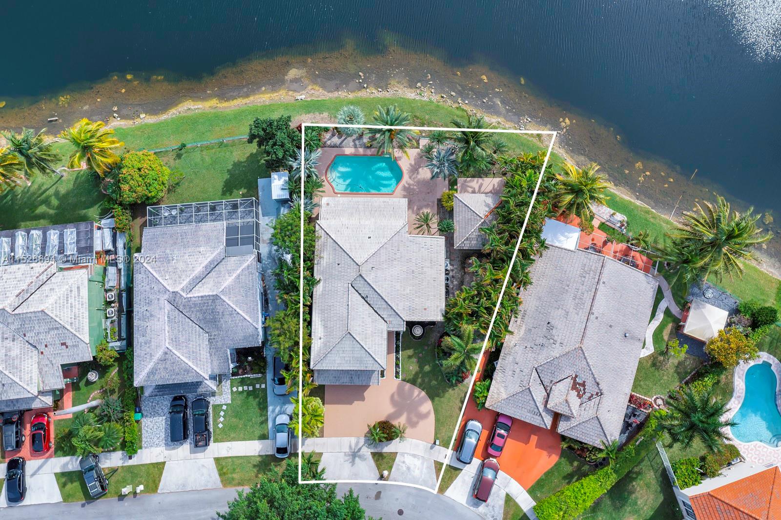 FOREST LAKES ESTATES SEC - Residential