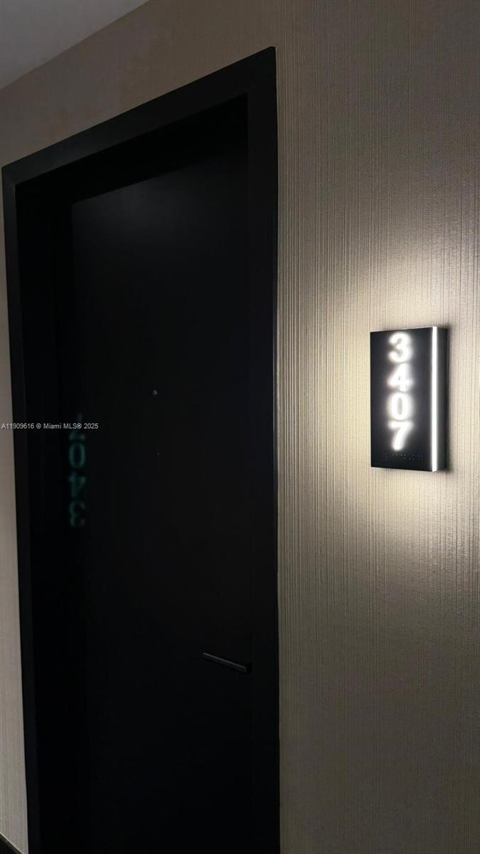 MAP OF MIAMI DADE CO. FL. - Residential