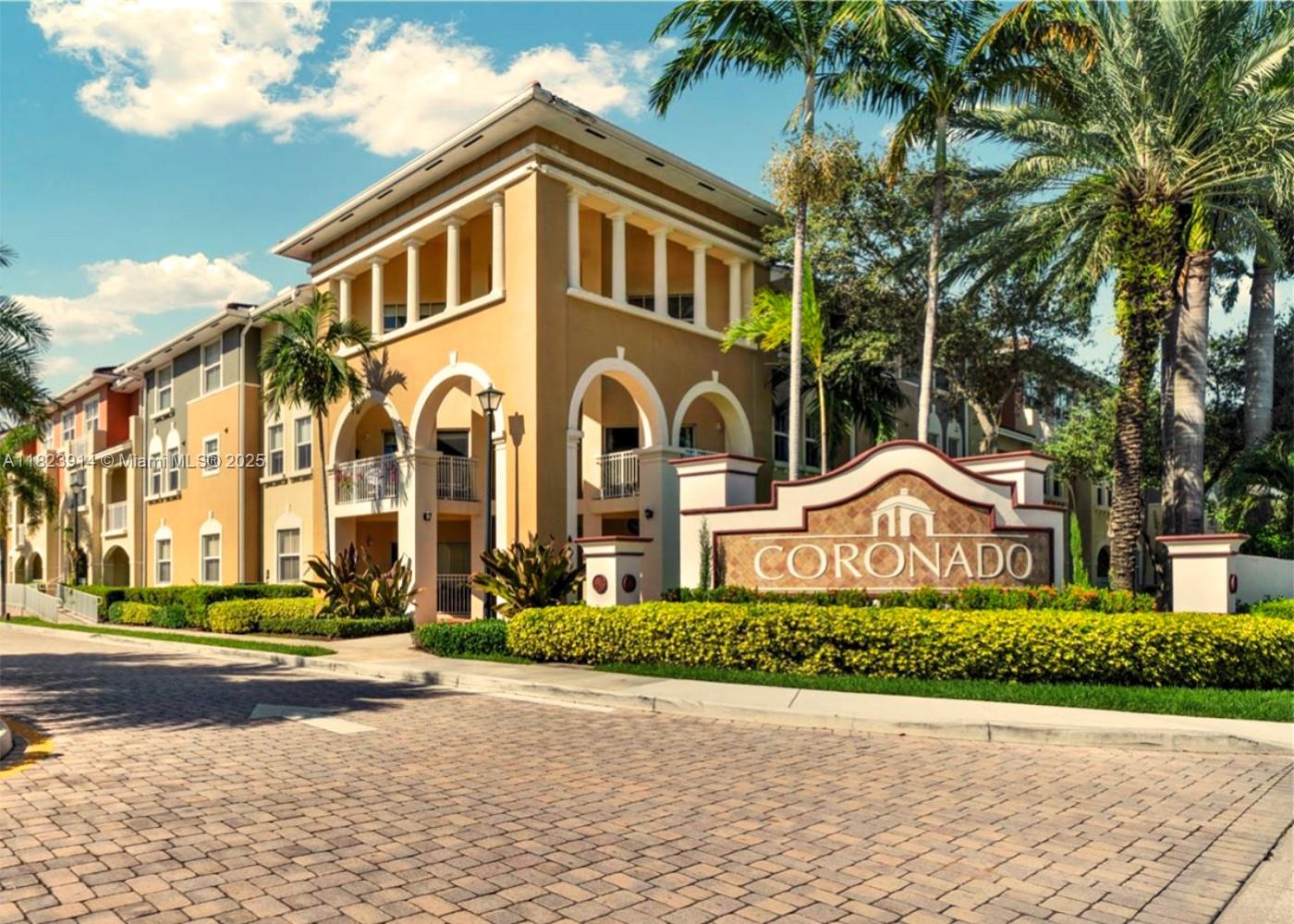 10800 Nw 88th Ter 201, Doral, Miami-Dade County, Florida - 3 Bedrooms  
3 Bathrooms - 