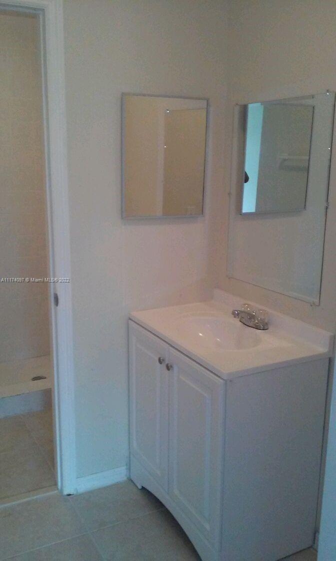 STONEBRIDGE GARDENS SEC 3 - Residential