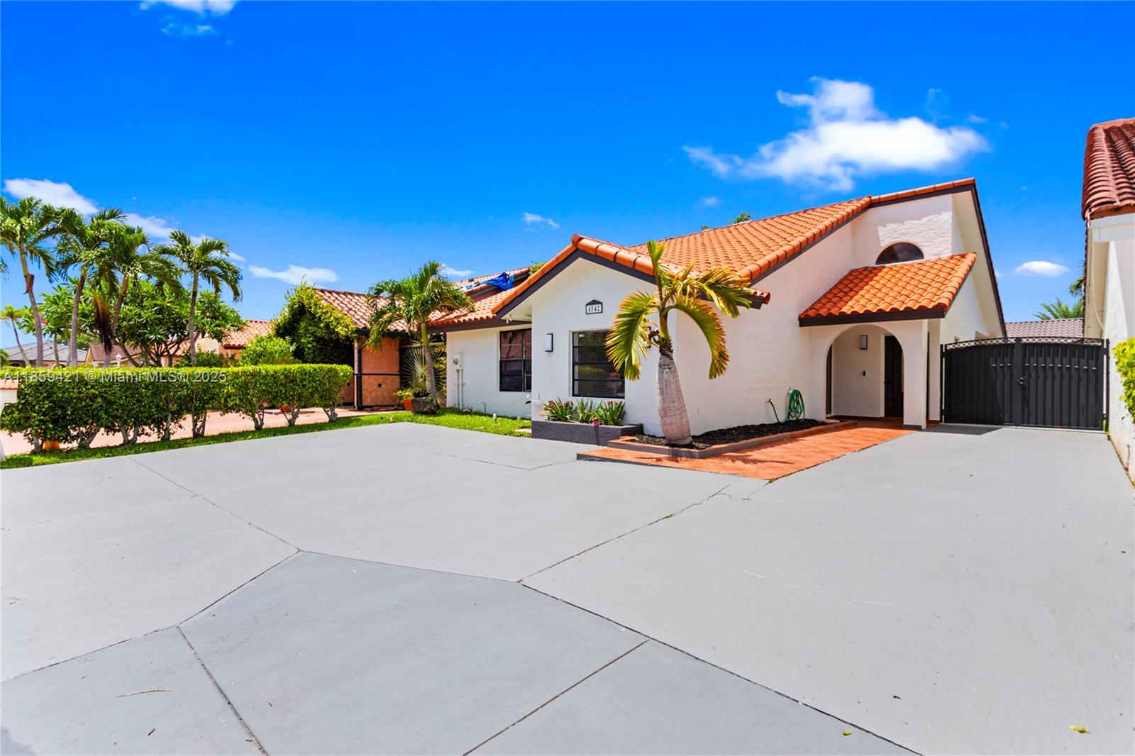 4542 SW 144th Ct