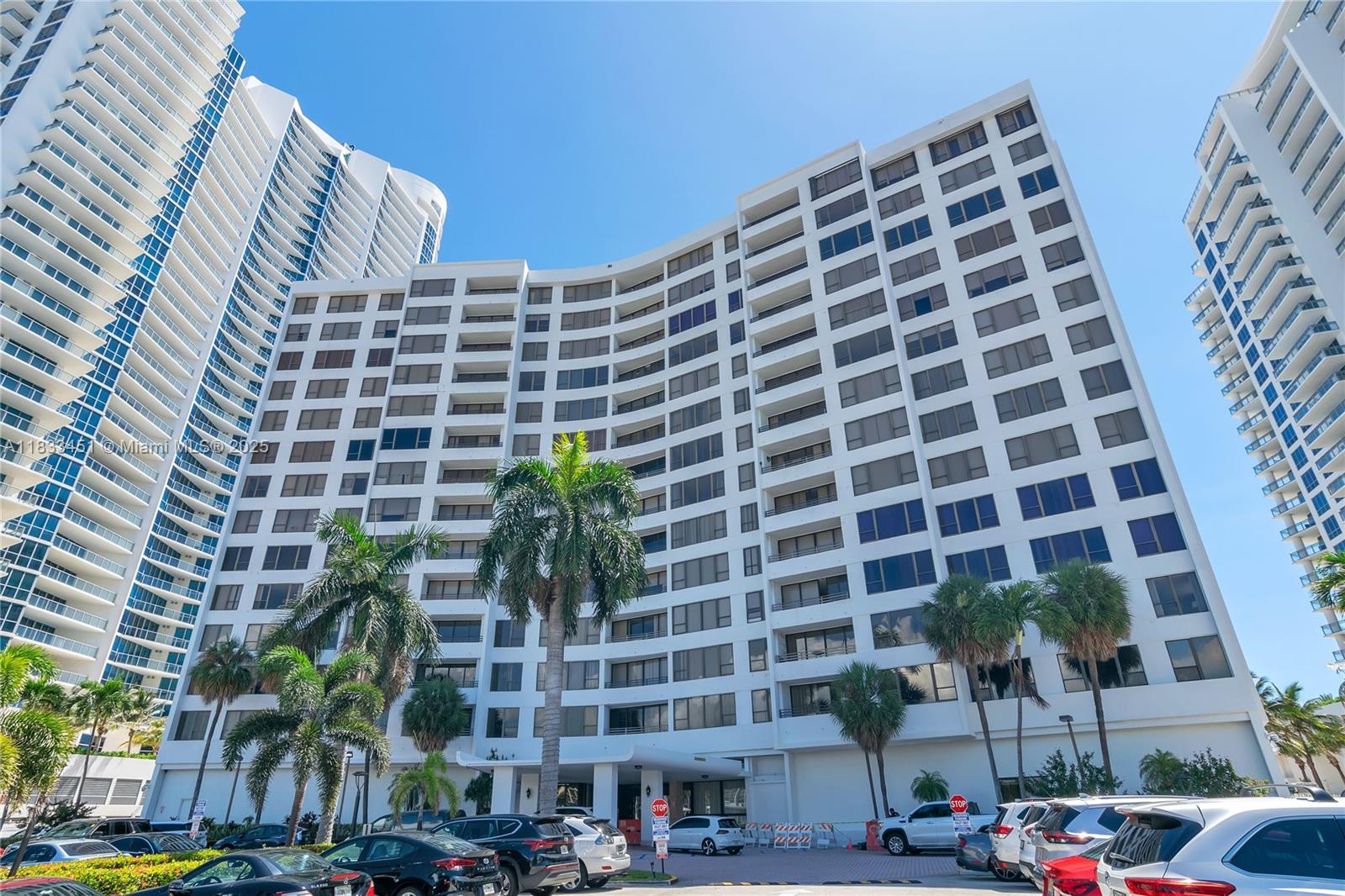 3505 S Ocean Dr 208