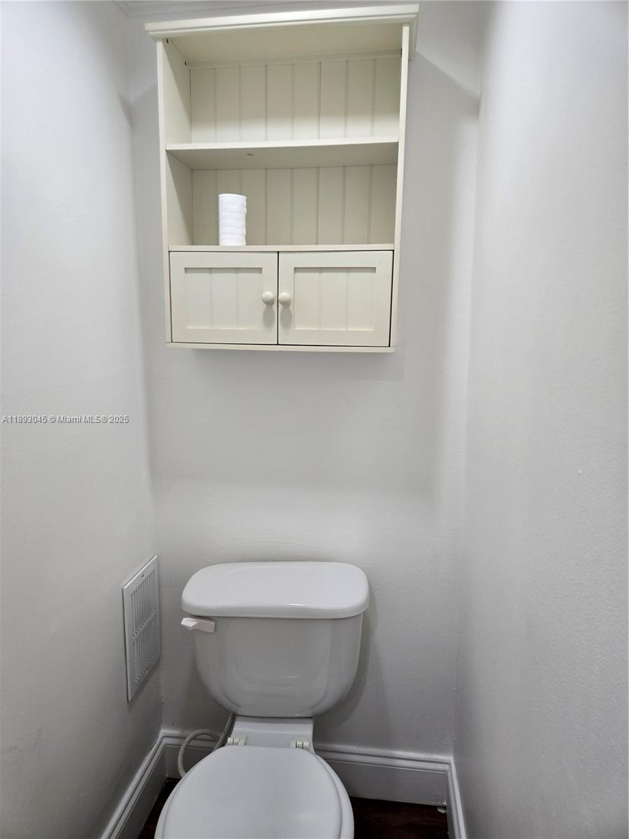 INTERNATIONAL VILLAGE AT - Residential Lease