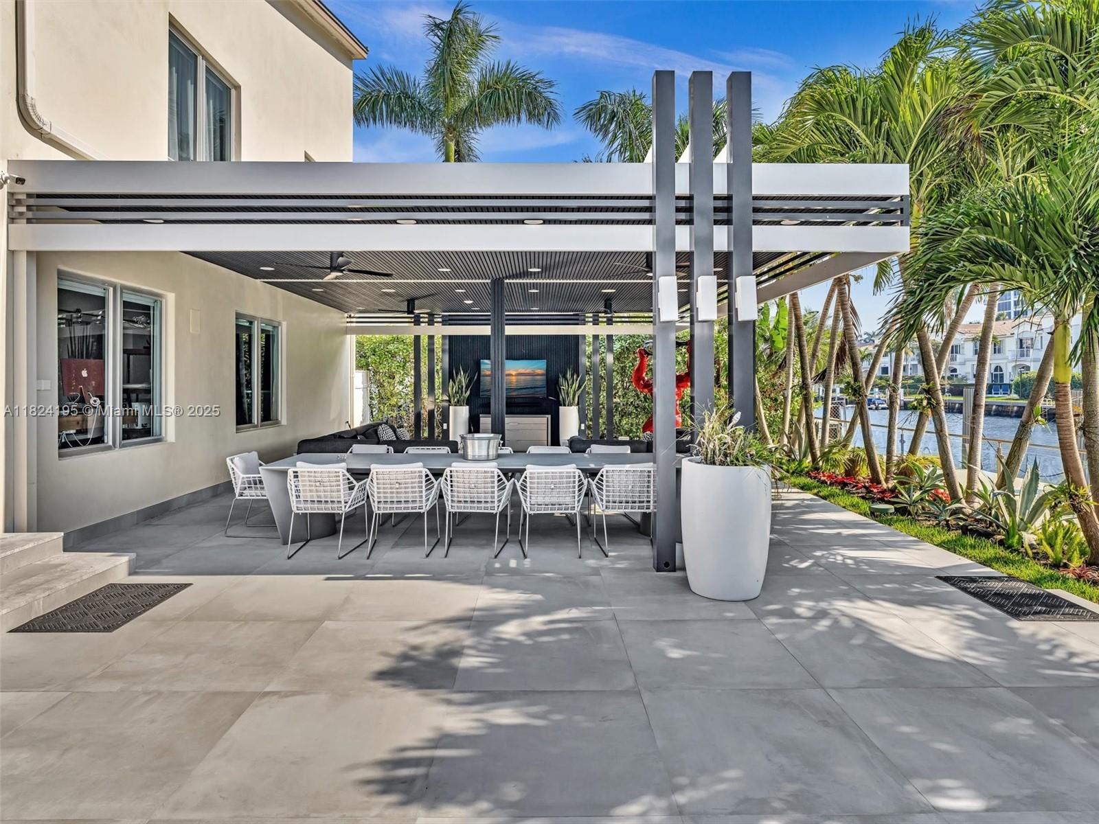 GOLDEN ISLES ESTATES FIRS - Residential Lease