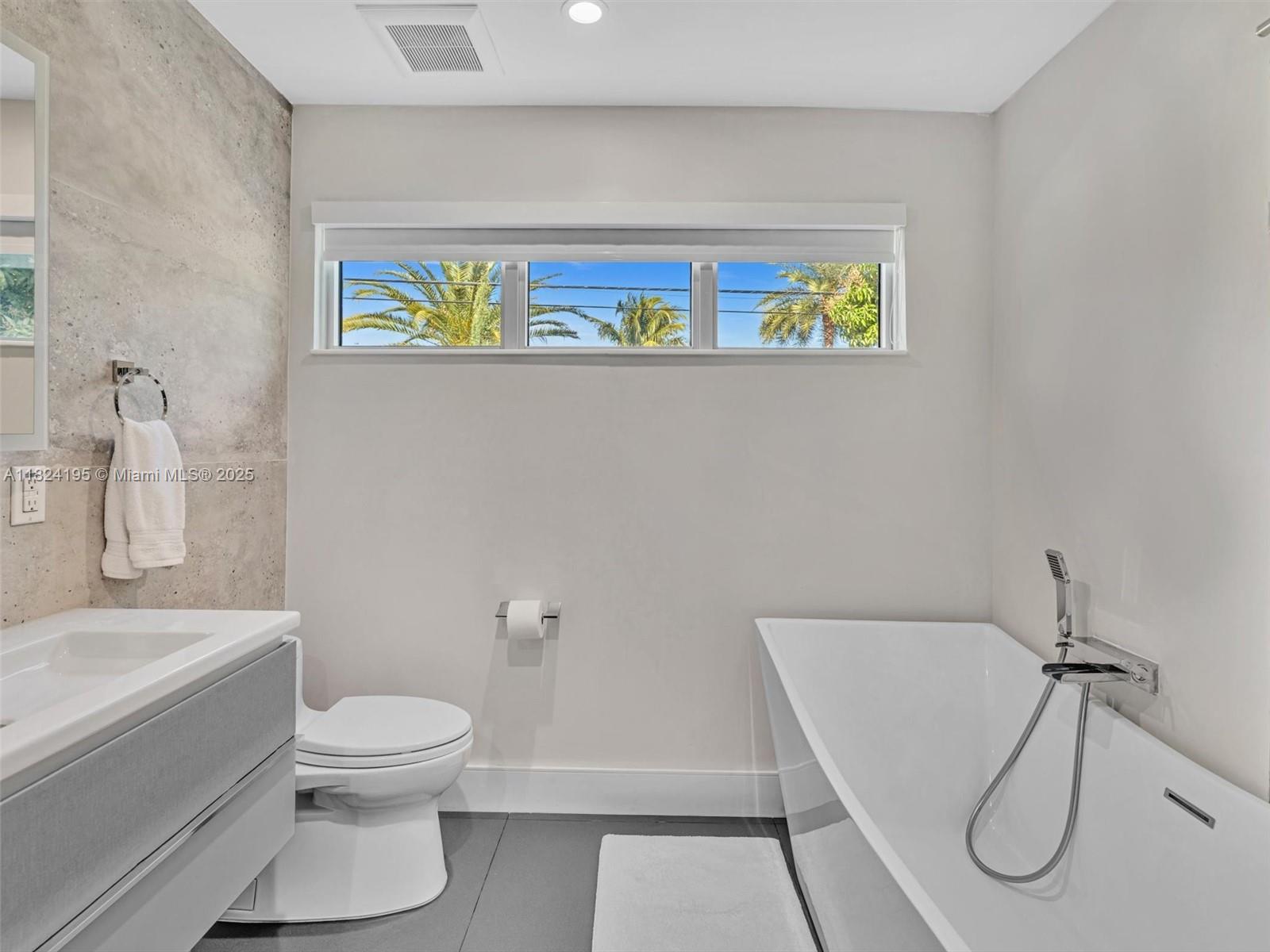 GOLDEN ISLES ESTATES FIRS - Residential Lease