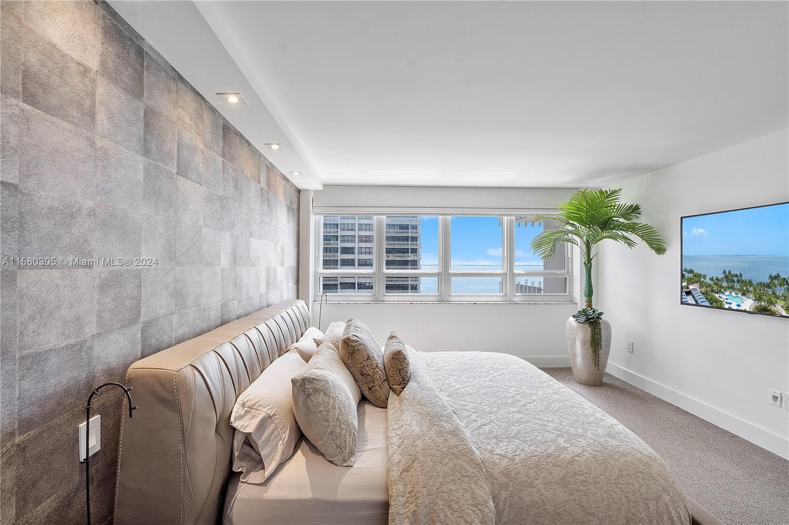 GROVE ISLE CONDO - Residential