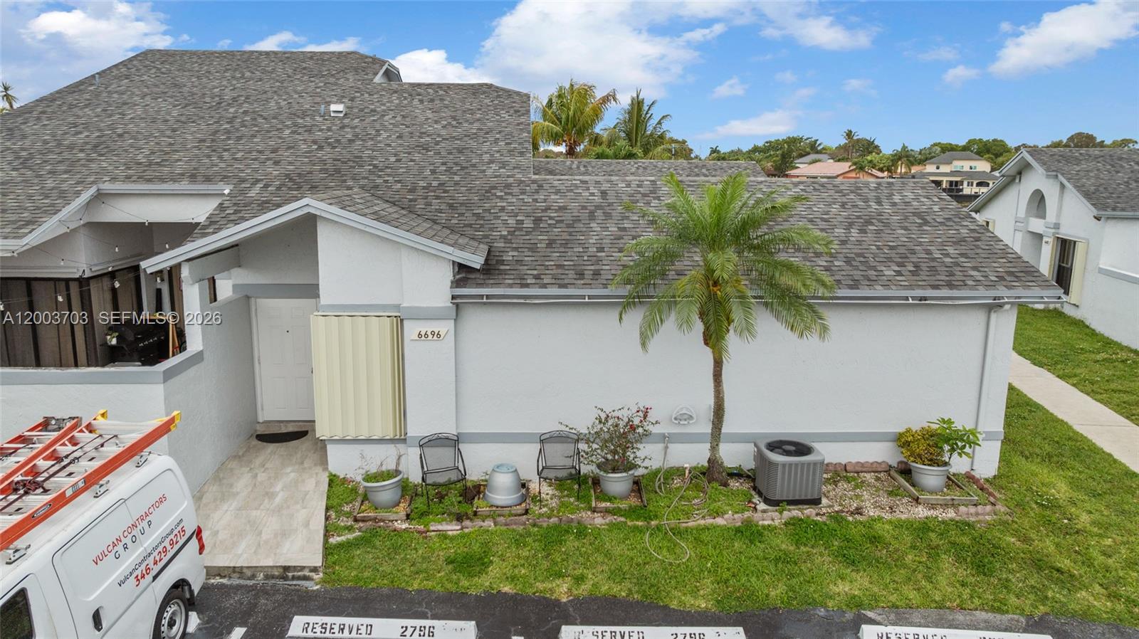 WESTWIND LAKES GARDEN HOM - Residential