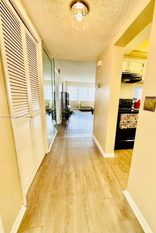 Location! Location! this condo is next to Aventura Hospital, 5 minut from the Beach and Aventura mall, Tennant have to be 55+ years old, it come furnished !
