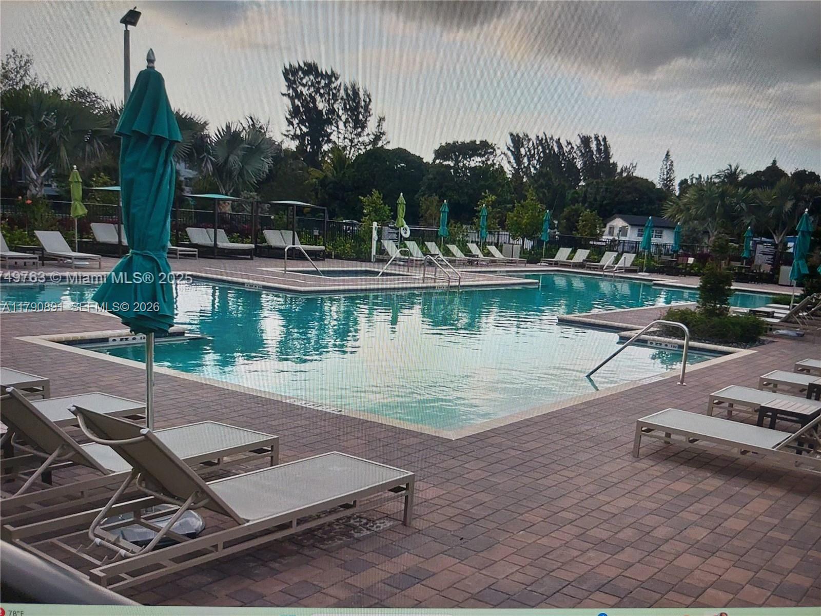 GOLF PARK SEC 1 - Residential