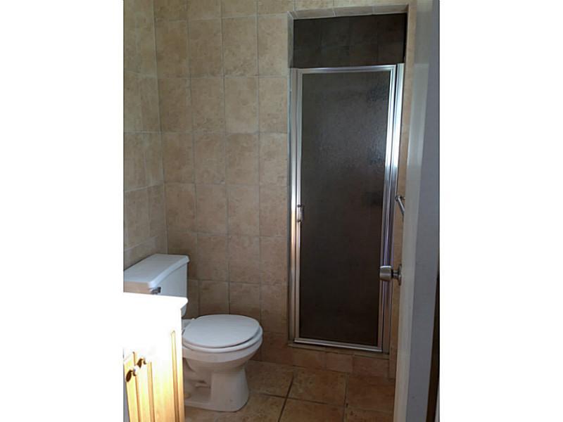 SOUTHERN STAR CONDO - Residential Lease