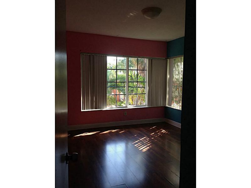 SOUTHERN STAR CONDO - Residential Lease