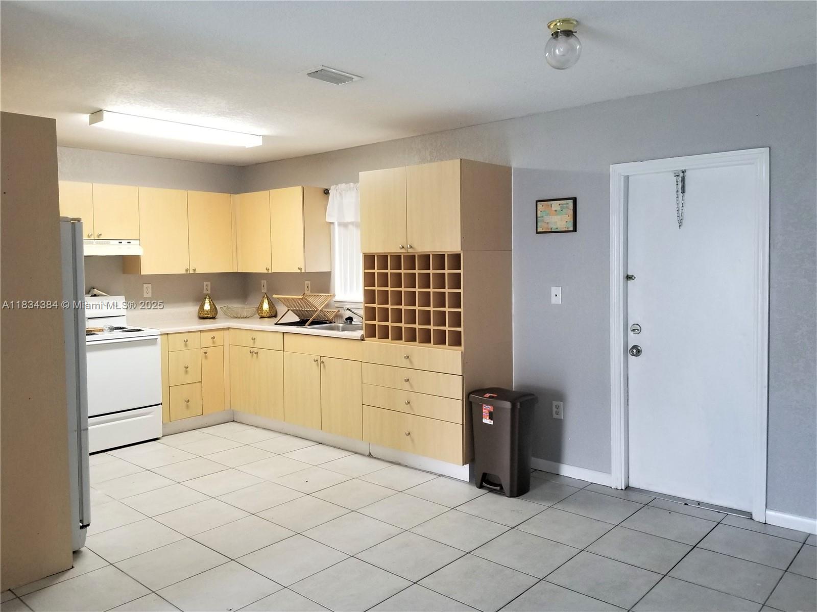 1782 SW 44th Ter 1782