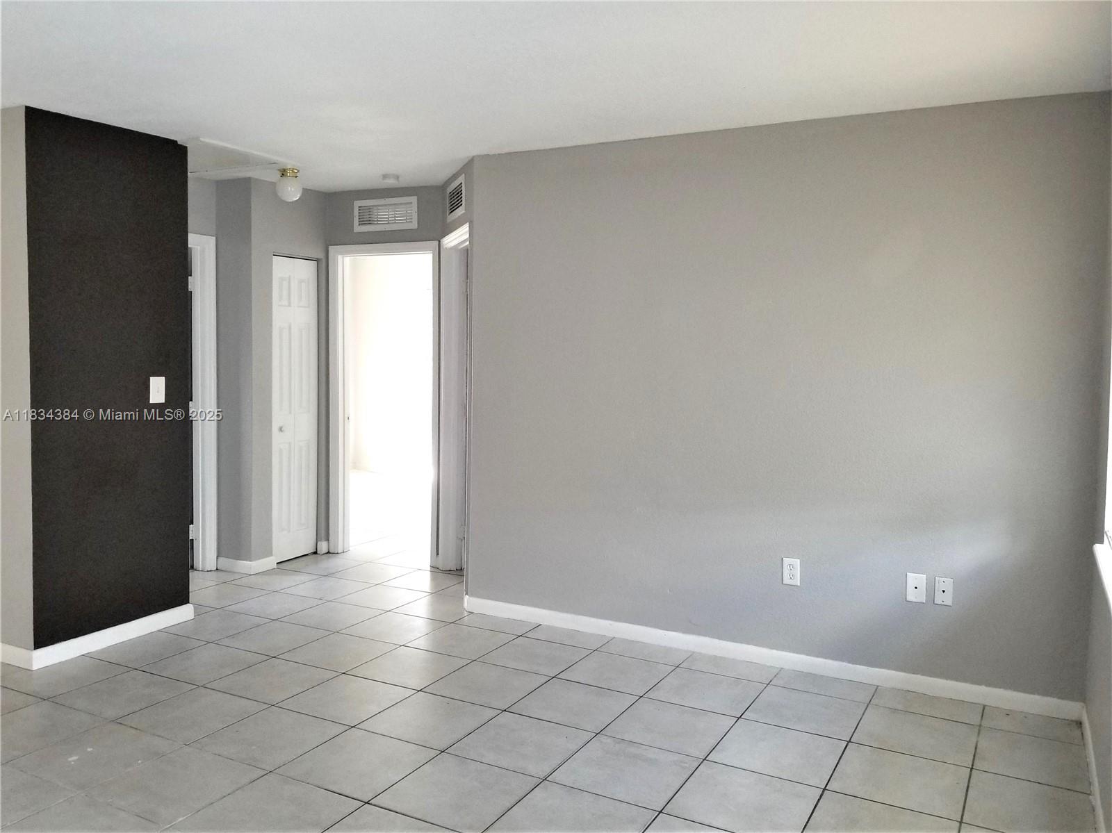 1782 SW 44th Ter 1782