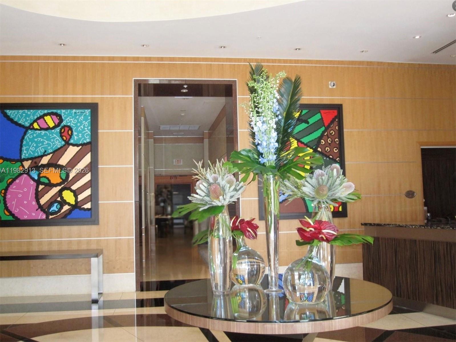 VIZCAYNE NORTH CONDO - Residential Lease