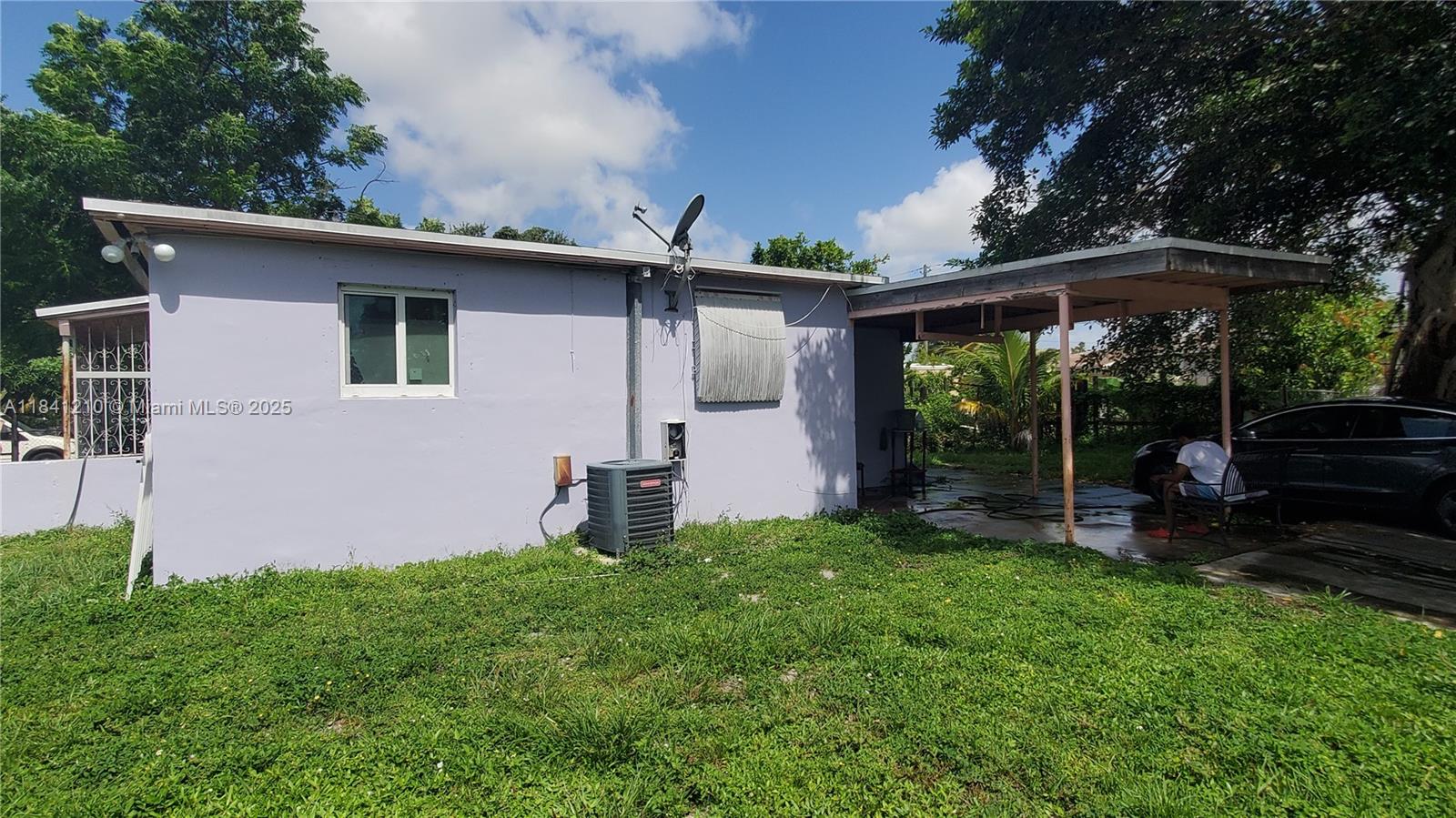 1735 NW 126th St, Miami, FL, 33167/$425,000 1 1735 NW 126th St