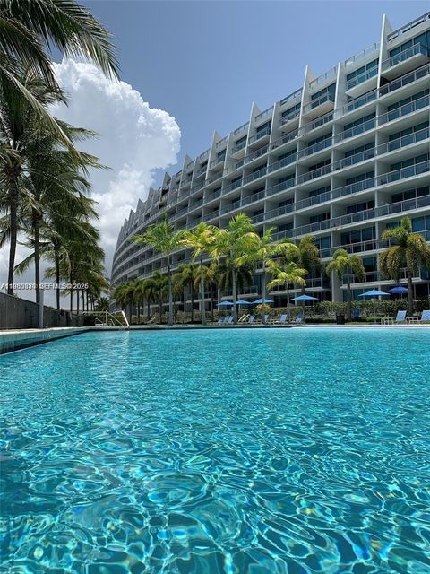 2950 NE 188th St 543 Aventura FL 33180