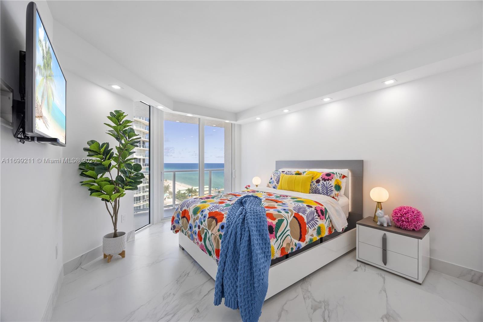 OCEANIA II CONDO - Residential